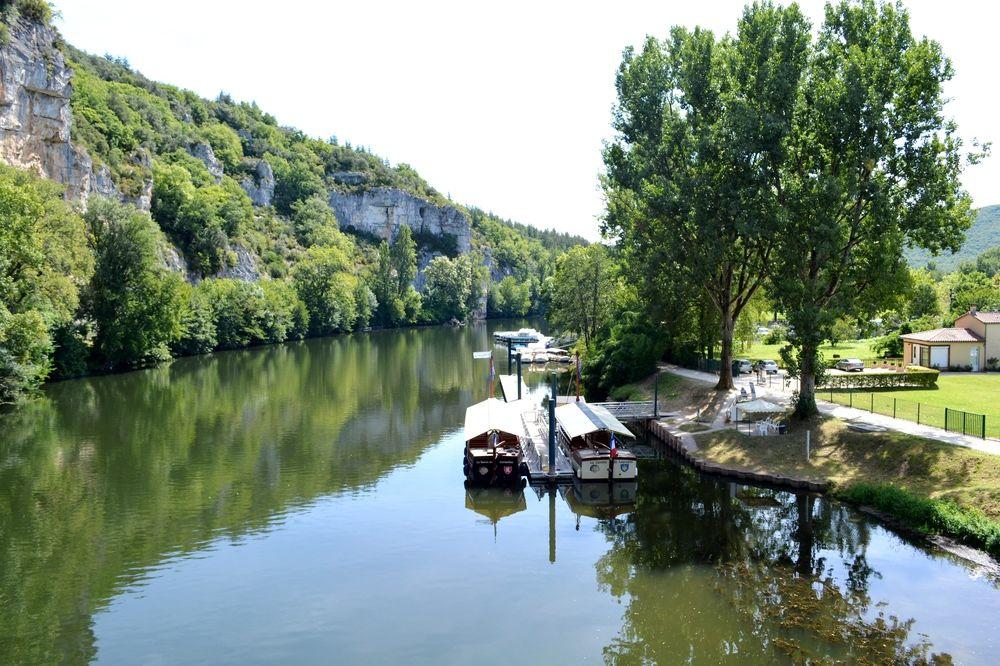 Hotel Restaurant Les Falaises Bouziès Екстериор снимка