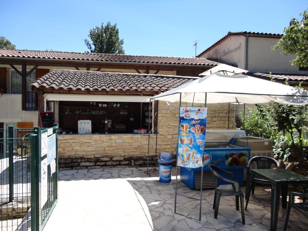 Hotel Restaurant Les Falaises Bouziès Екстериор снимка